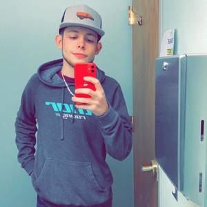 Meet your Posher, Christopher